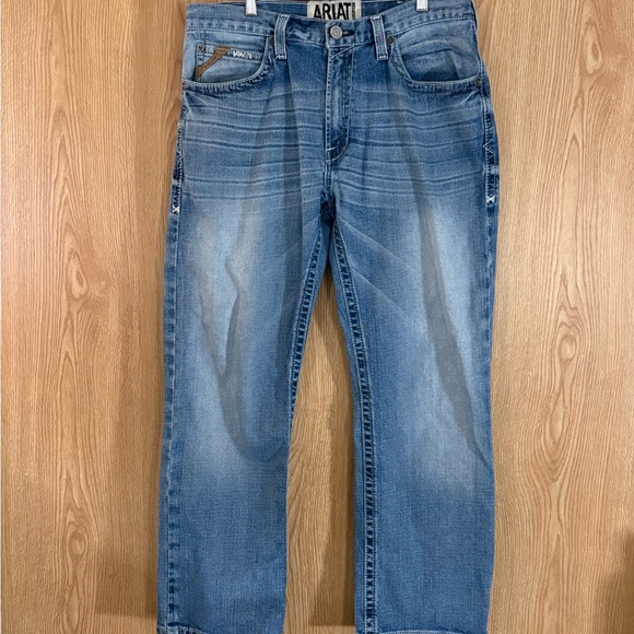 Ariat Men's M2 Relaxed Fit Bootcut Denim Jeans - Picture 1 of 4